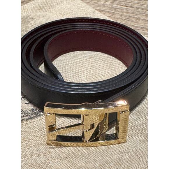 Gucci Reversible Black & Rosso Ancora Leather Belt Size 95 GG Gold Buckle NWOT main image 8